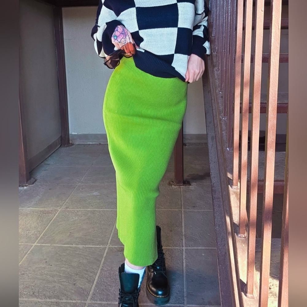 Vibrant Matcha Green Ribbed Midi Skirt